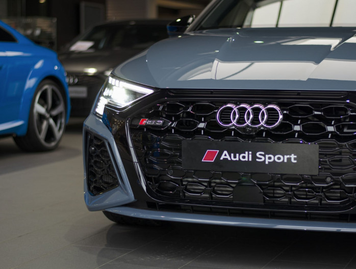 Nouvelle Audi RS3 Sportback 2022 AGF MOTOR NEUPRE LIEGE 