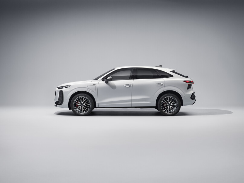 nouvelle Audi q3 blanche sportback 2025 profil