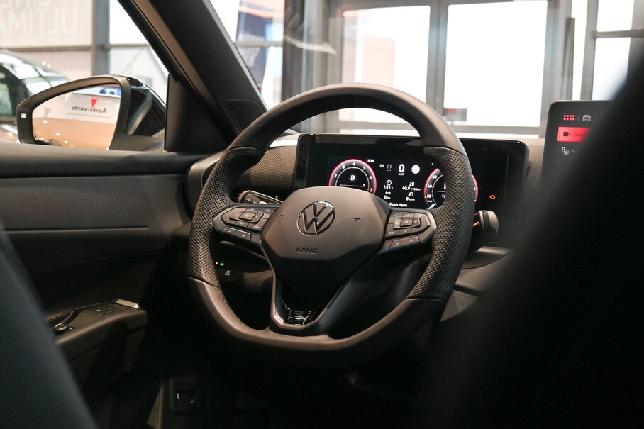 volant_nouveau_t-roc_blanc_autosphere