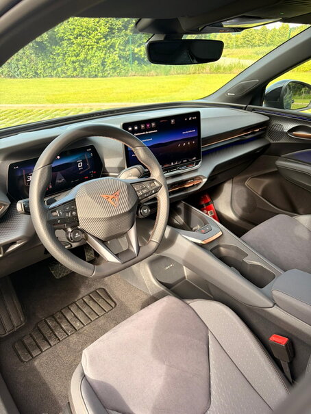 CUPRA Raval